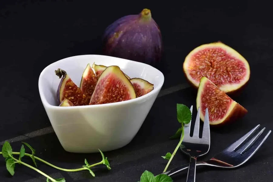 Health Benefits of Figs (Anjeer) For Male & Female